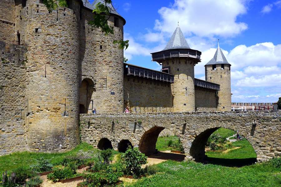 Château comtal et murailles à Carcassonne